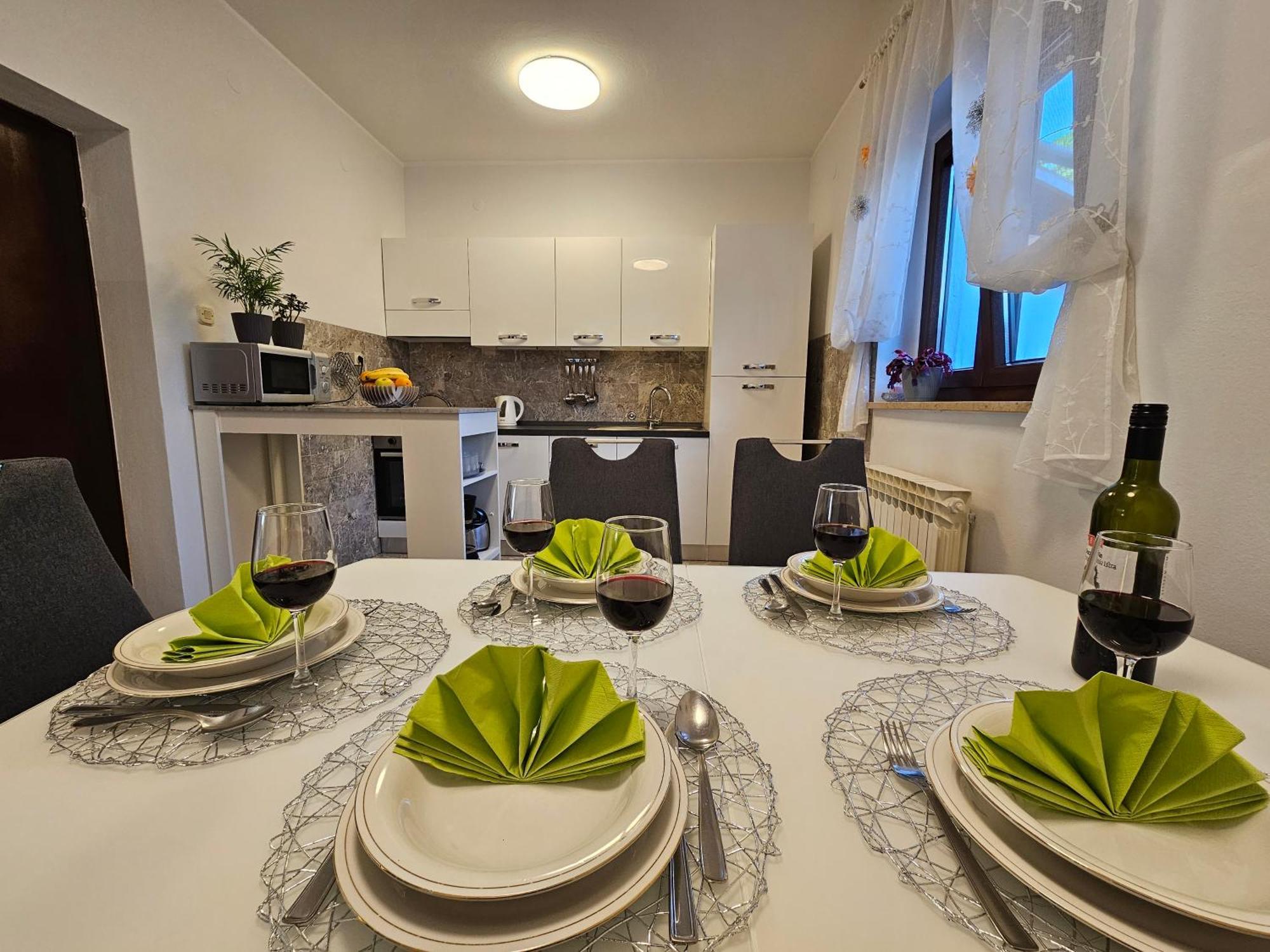 Apartment Tigo - 2 Bedrooms, 2 Bathrooms, Terrace And Big Garden ฟาชานา ภายนอก รูปภาพ